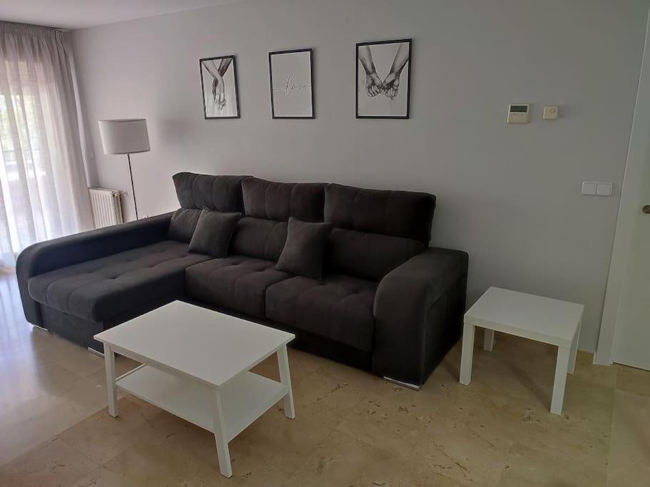 Sunny Guadalmina Apartment Marbella Bagian luar foto
