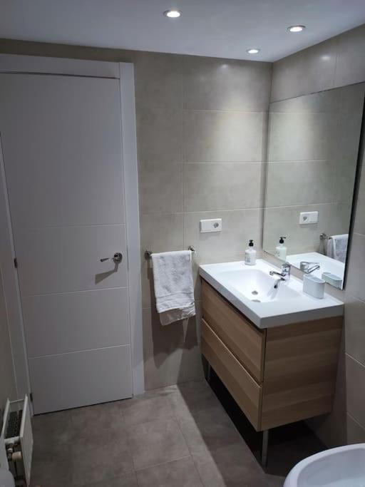 Sunny Guadalmina Apartment Marbella Bagian luar foto