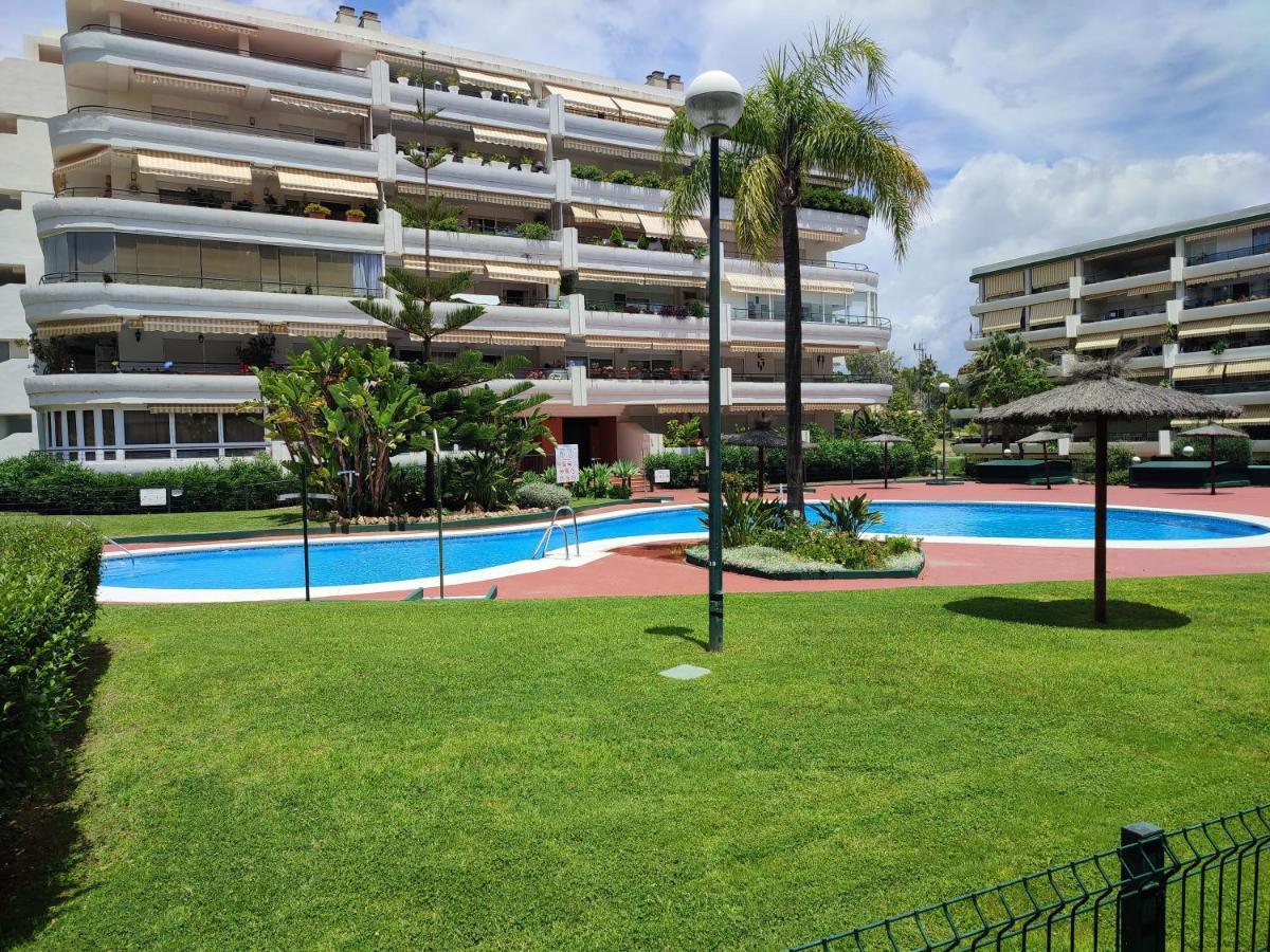 Sunny Guadalmina Apartment Marbella Bagian luar foto