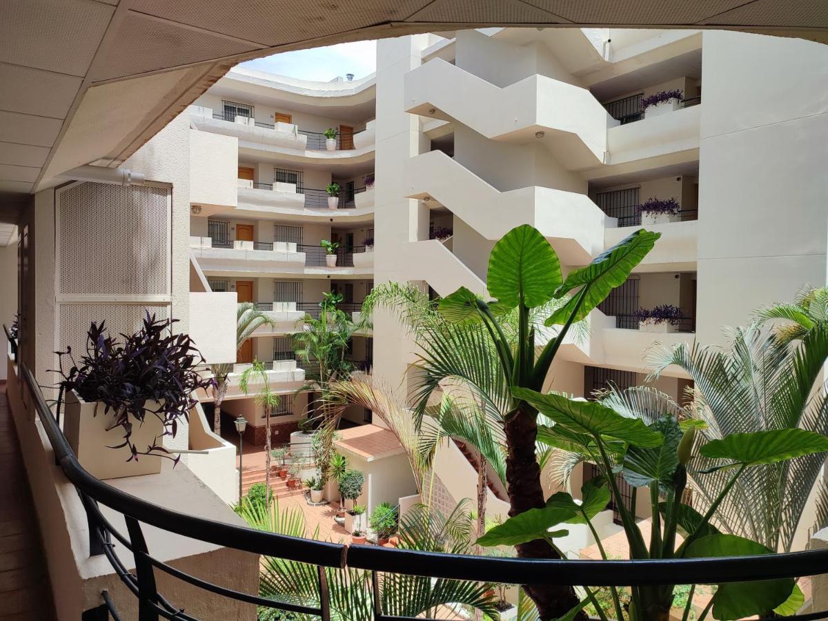 Sunny Guadalmina Apartment Marbella Bagian luar foto